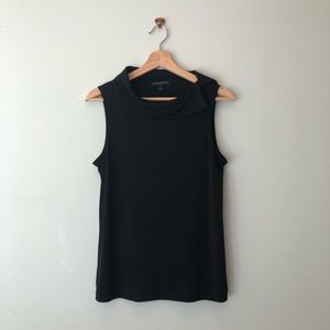 BANANA REPUBLIC - Elegant Black Collared Tank